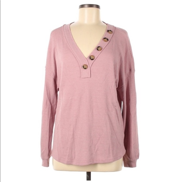 𝅺ADORABLE thermal with button detailing - Picture 3 of 5